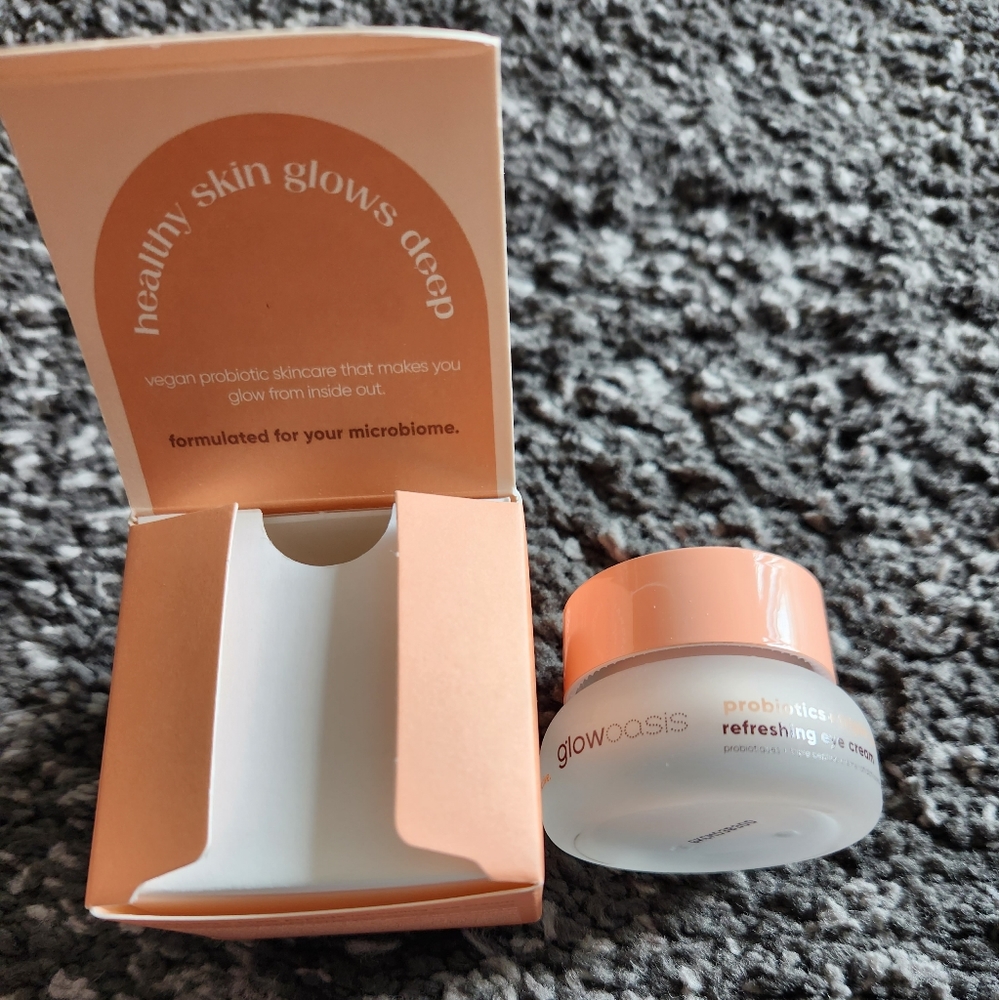GlowOasis probiotics + triple peptide